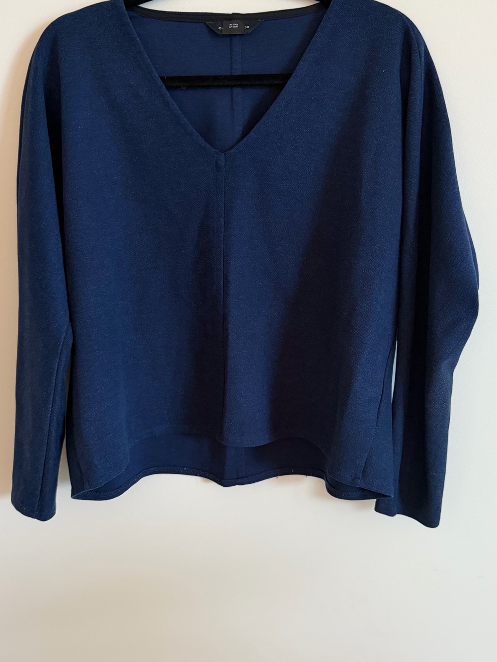 Club Monaco Navy V-Neck Long Sleeve Top